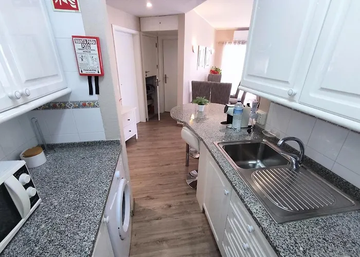 7c Invicta - Casas & Papeis Διαμέρισμα Armação de Pêra