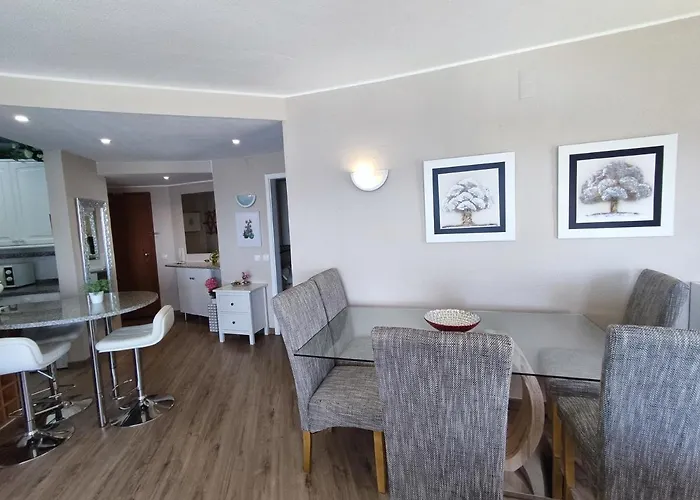 7c Invicta - Casas & Papeis Διαμέρισμα