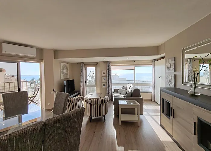 7c Invicta - Casas & Papeis * Armação de Pêra