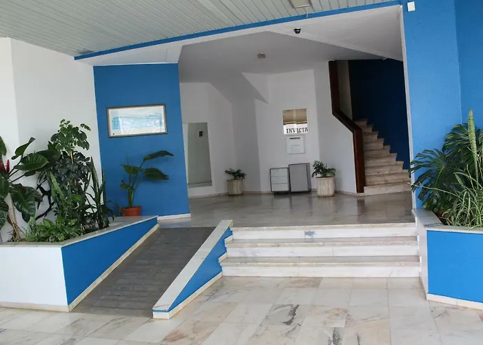 7c Invicta - Casas & Papeis * Armação de Pêra