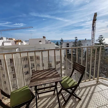 7c Invicta - Casas & Papeis アルマカオ・デ・ペラ