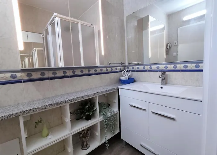 7c Invicta - Casas & Papeis