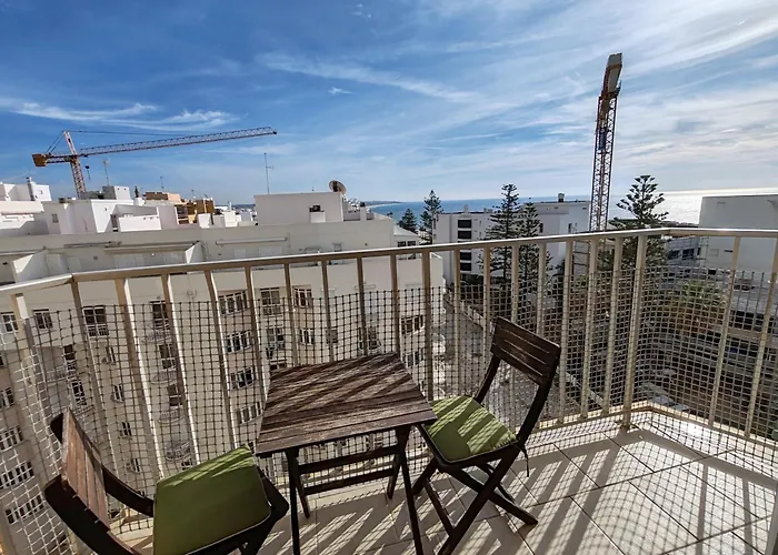 7c Invicta - Casas & Papeis Armação de Pêra