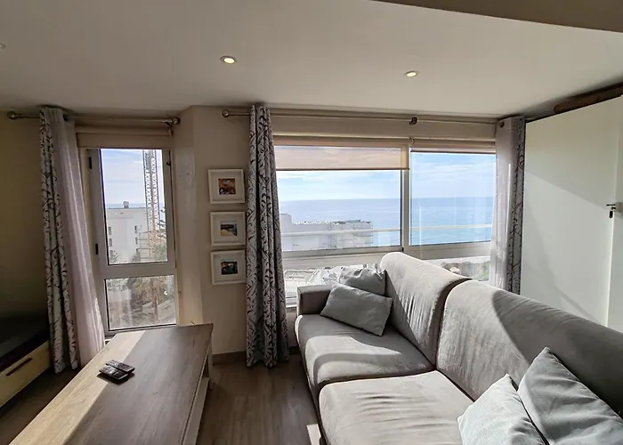 7c Invicta - Casas & Papeis 아파트 *